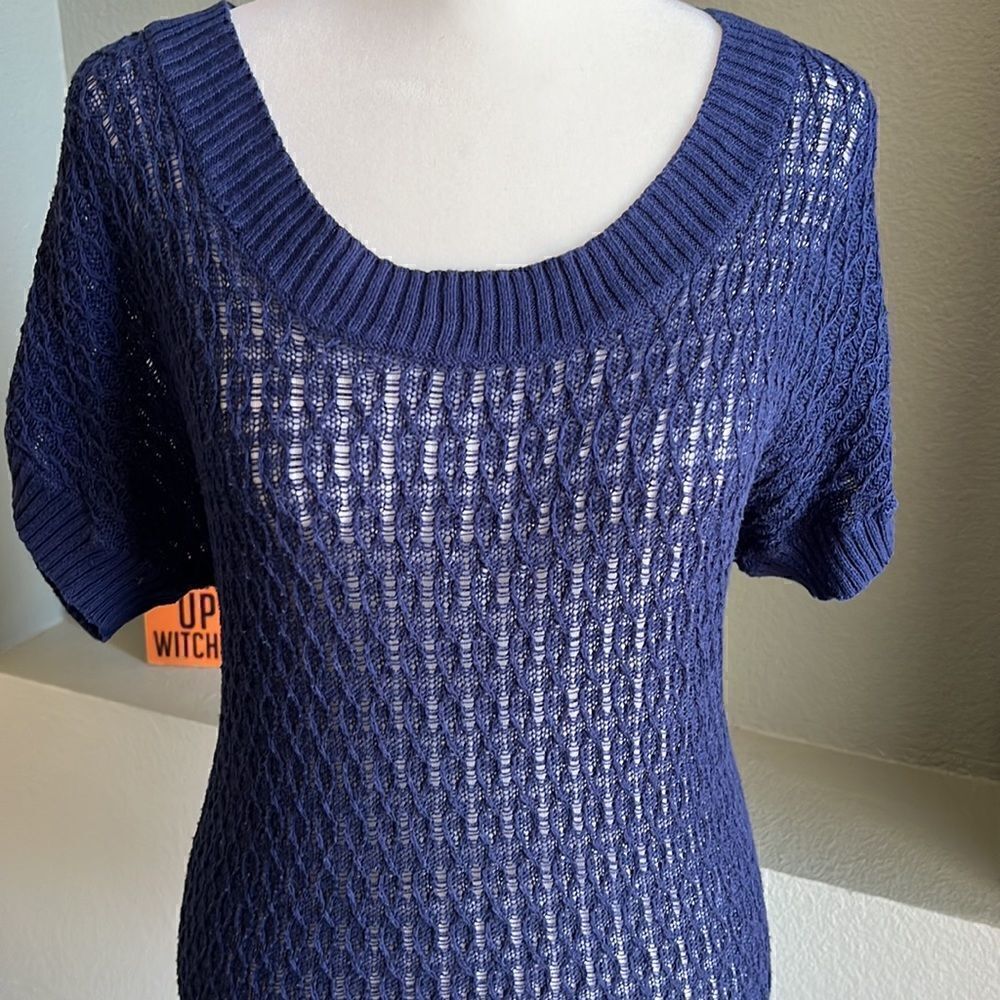 Sweater - Picture 3 of 4